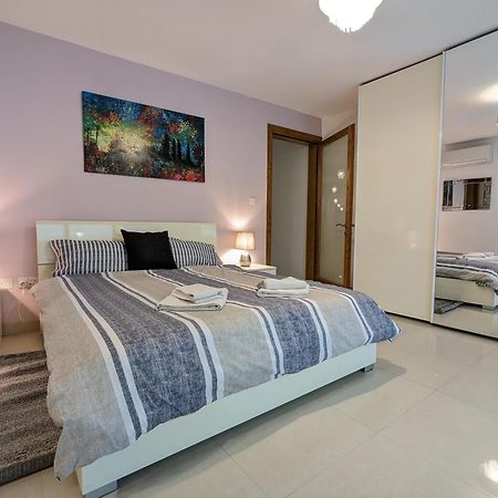 Sweetholidays Malta Appartement Sliema Buitenkant foto