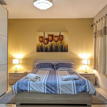 Sweetholidays Malta Appartement Sliema Buitenkant foto